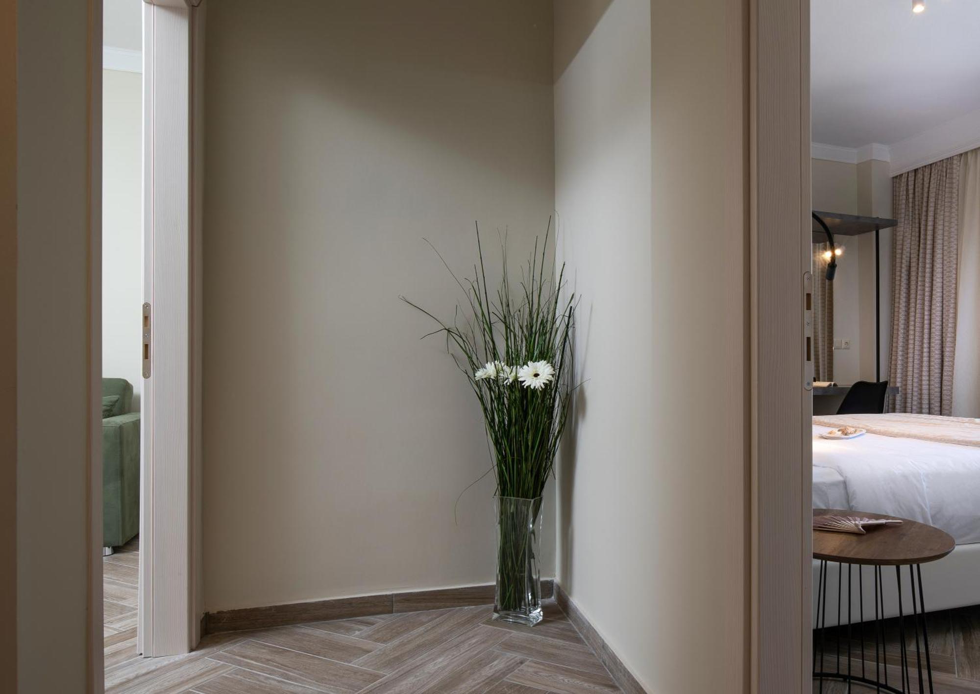 Olenia Luxury Apartments 4 Neos Marmaras Exterior foto