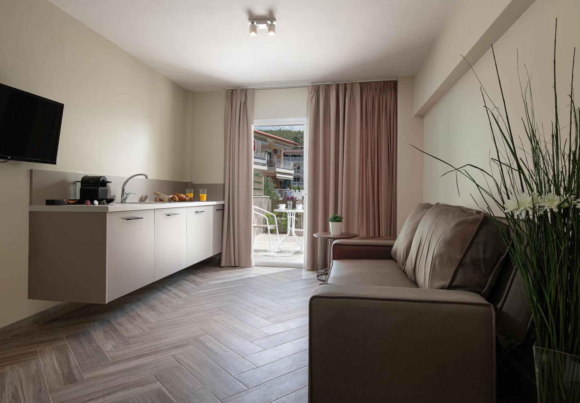 Olenia Luxury Apartments 4 Neos Marmaras Exterior foto